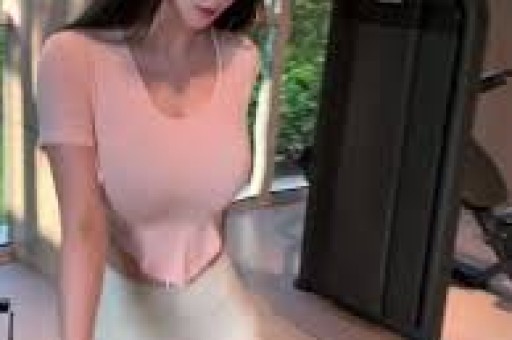 薛之谦人设崩塌！尿壶摆拍被官媒痛批过往黑料全被扒光