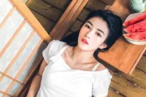 韩国女偶像爆料黑幕：目睹队友陪高层上位拒拍大尺度戏